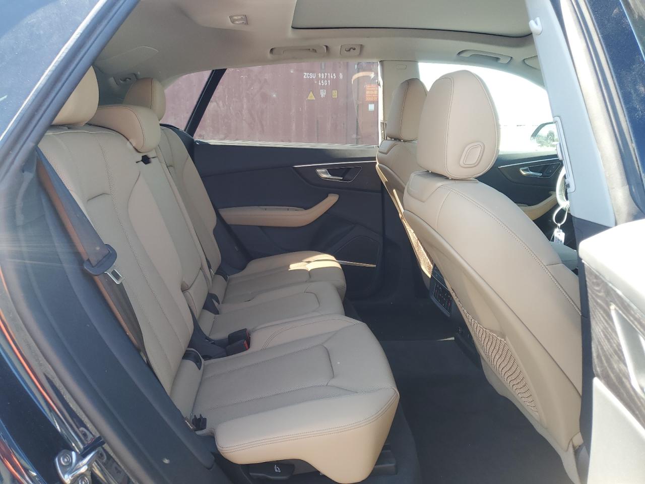 AUDI Q8 PREMIUM PLUS S-LINE