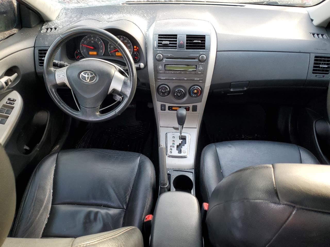 TOYOTA COROLLA BASE