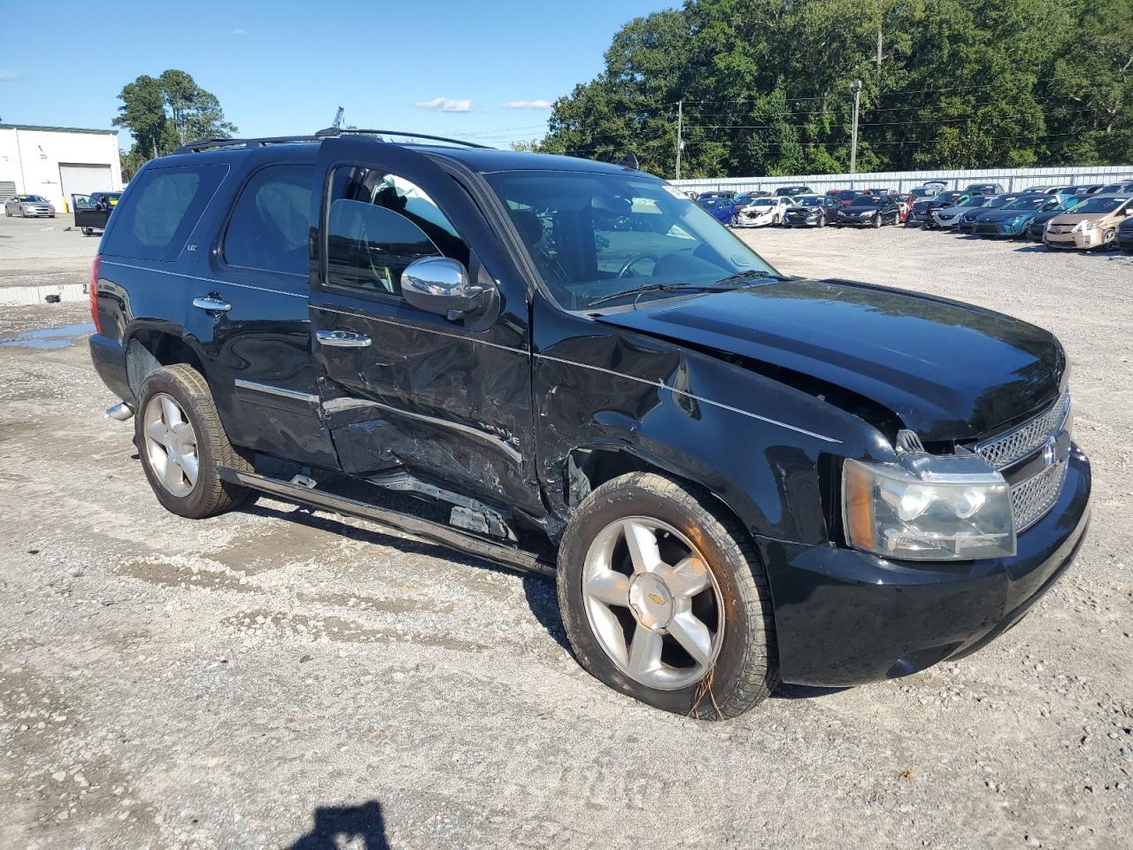 CHEVROLET TAHOE C1500 LTZ