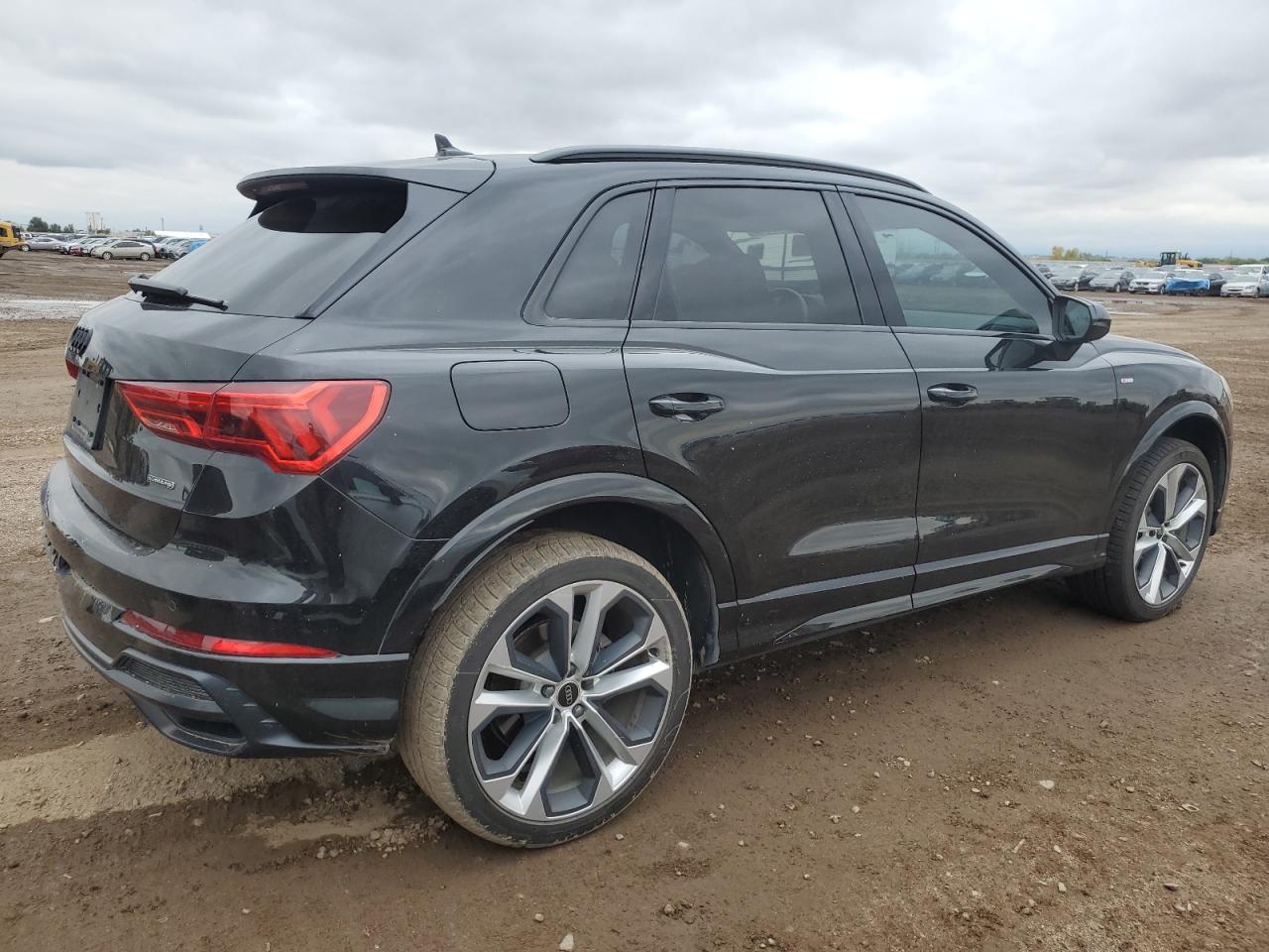 AUDI Q3 PREMIUM S LINE 45