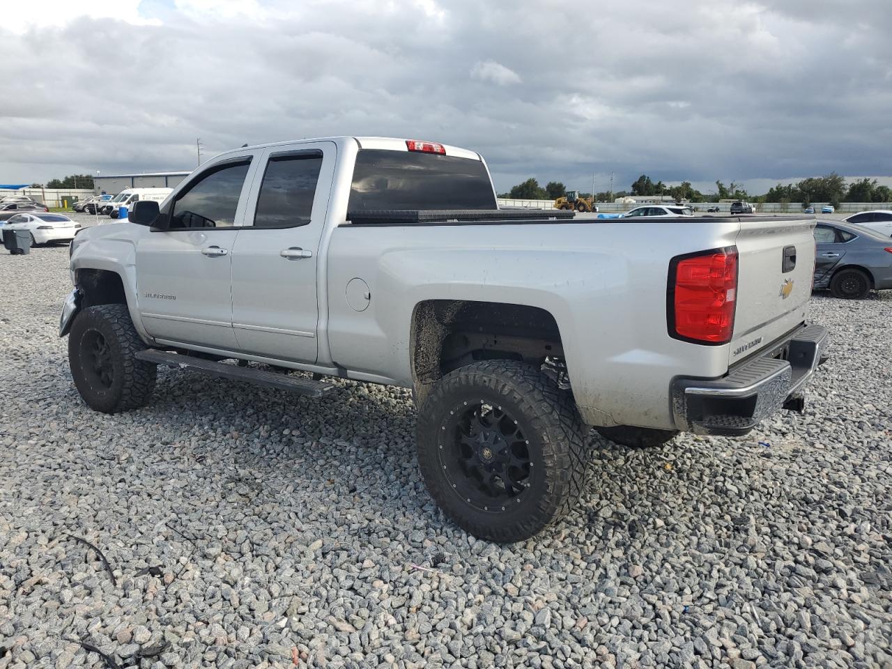 CHEVROLET SILVERADO K1500 LT