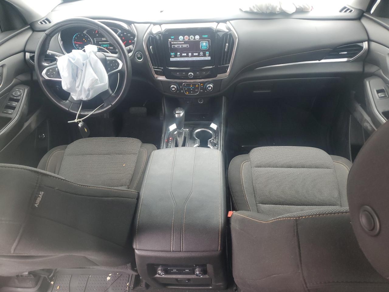 CHEVROLET TRAVERSE LT