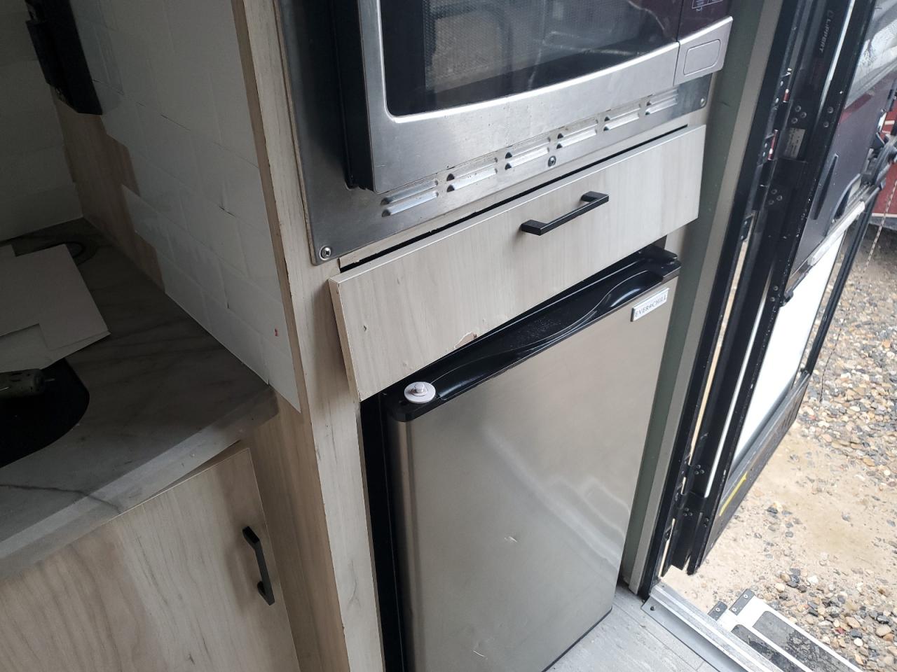 Lot #3268500797 2023 WINNEBAGO HIKE