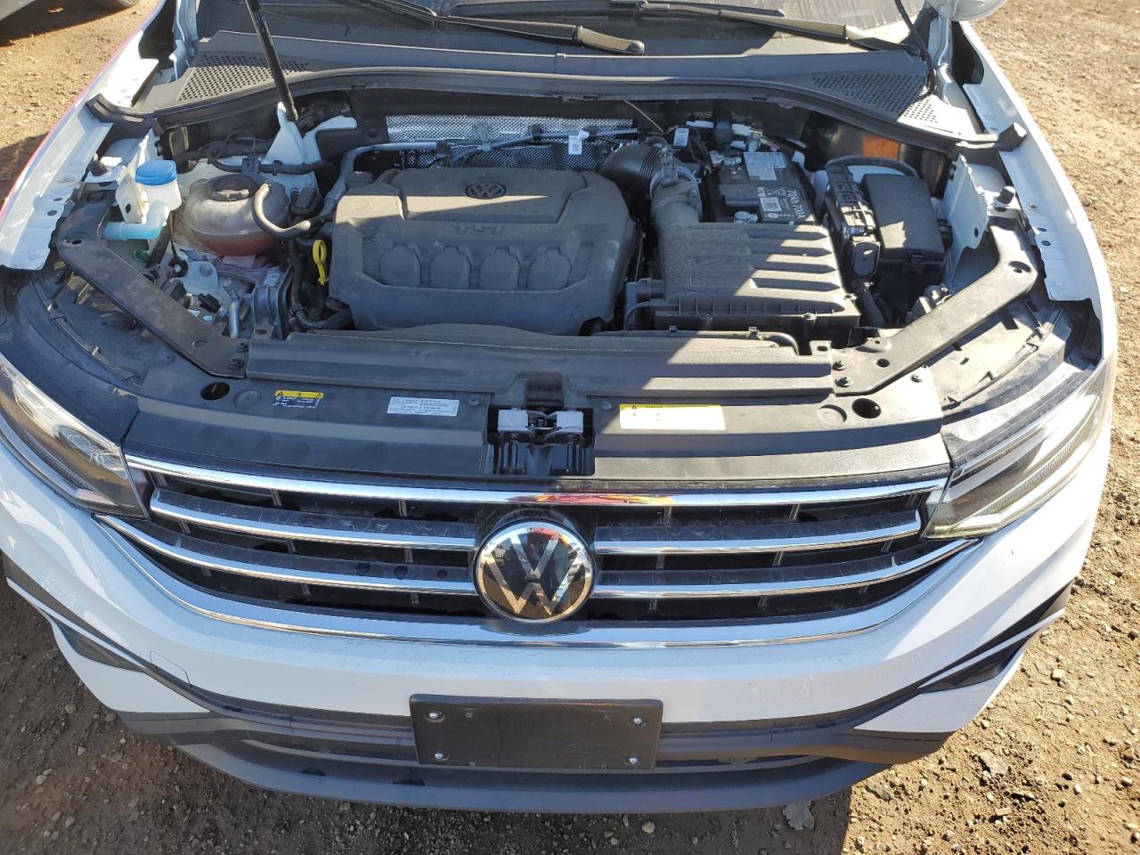 VOLKSWAGEN TIGUAN SE