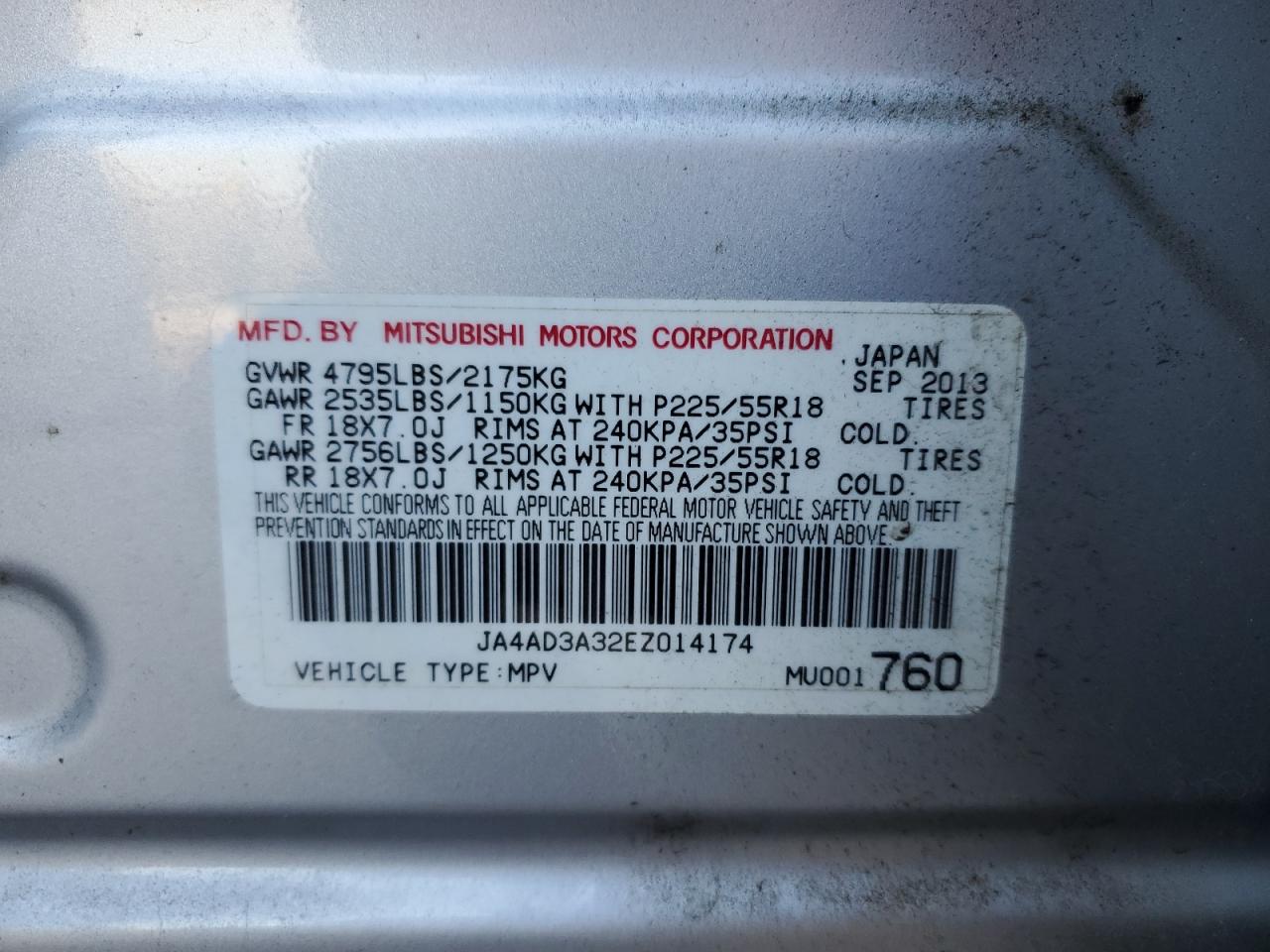 MITSUBISHI OUTLANDER SE