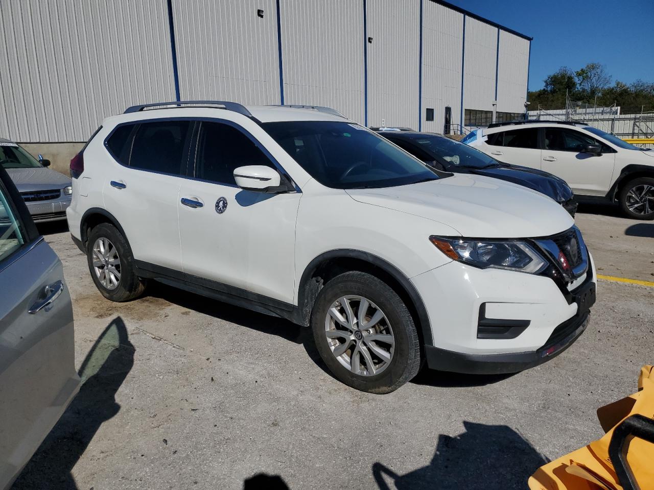 NISSAN ROGUE S