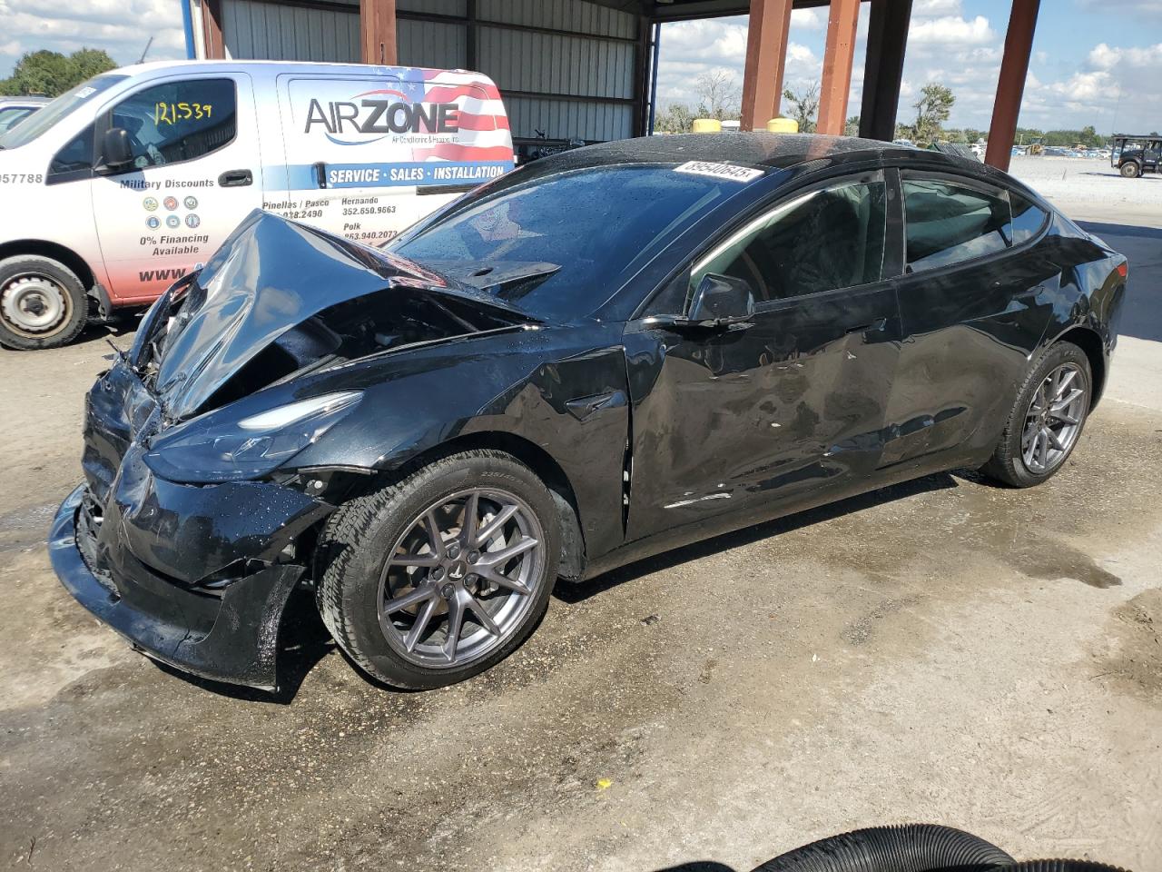Lot #3302053118 2023 TESLA MODEL 3