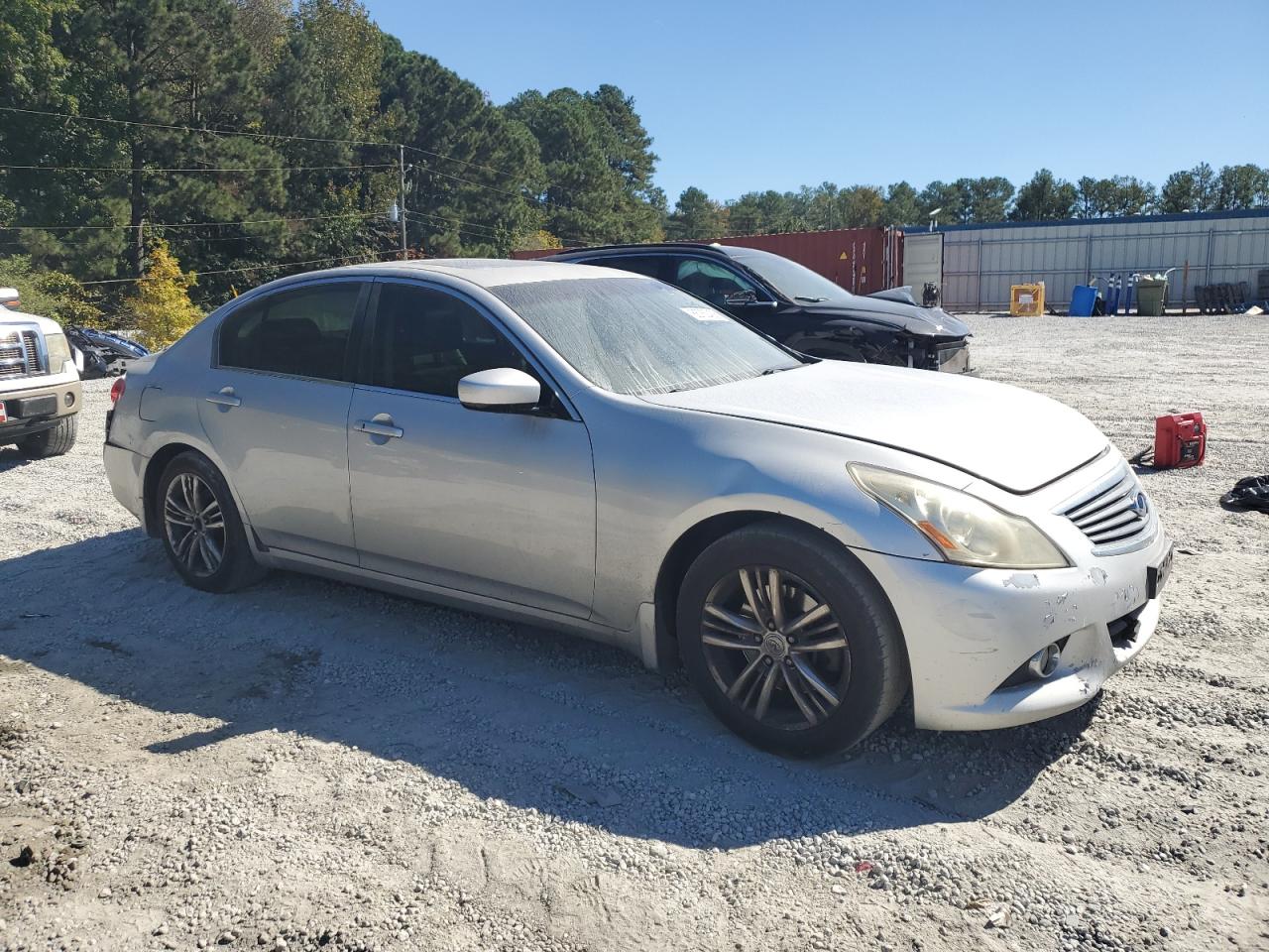 INFINITI G25 BASE