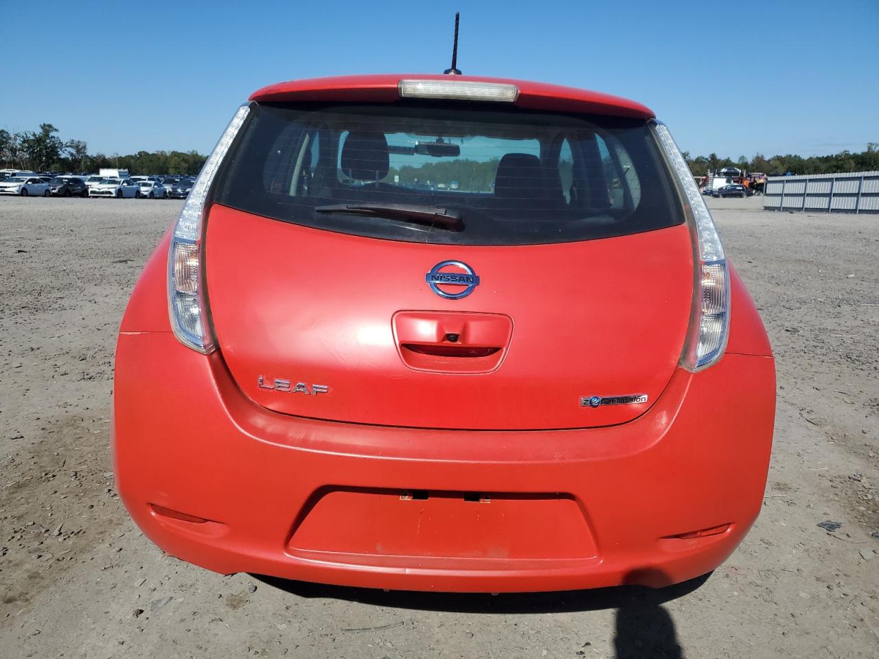 NISSAN LEAF SV
