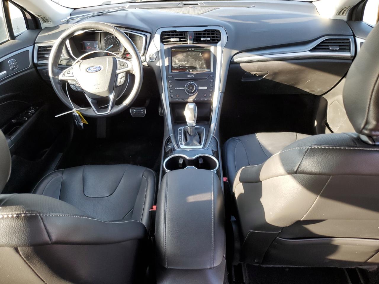 FORD FUSION TITANIUM PHEV