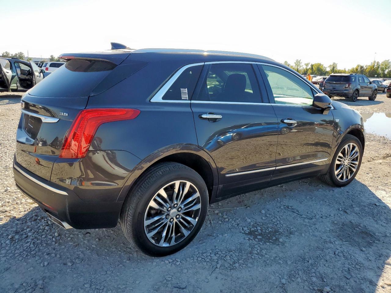 CADILLAC XT5 PREMIUM LUXURY