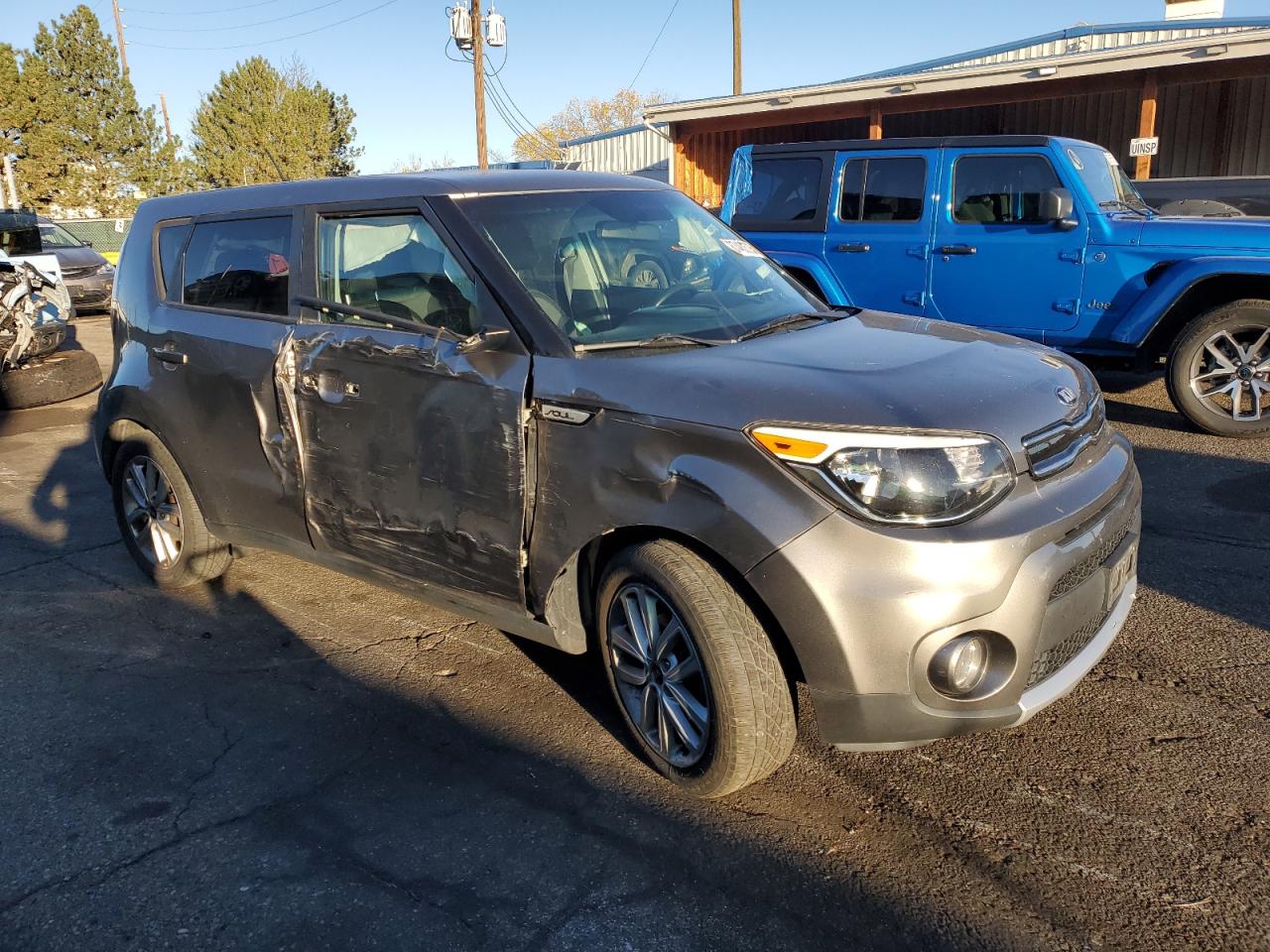 KIA SOUL +