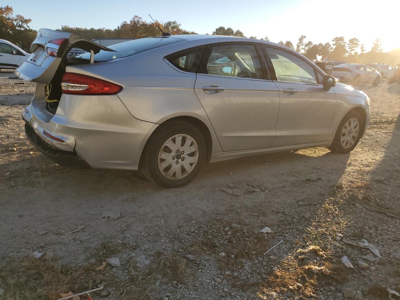 FORD FUSION S