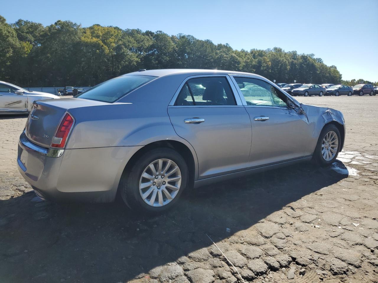 CHRYSLER 300