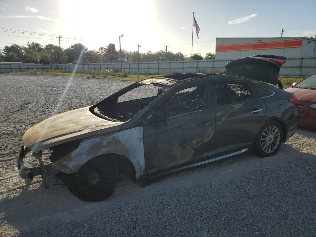 HYUNDAI SONATA SPORT