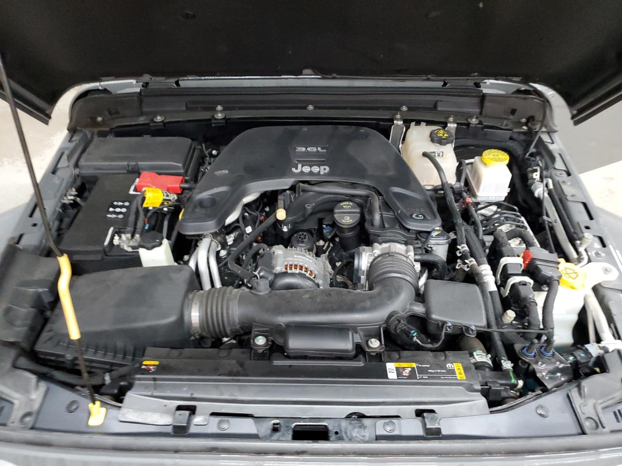 JEEP GLADIATOR OVERLAND