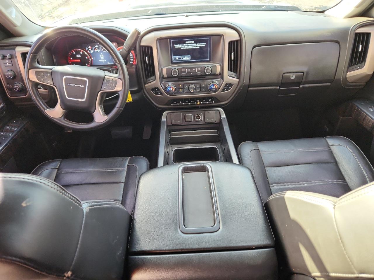 GMC SIERRA K2500 DENALI