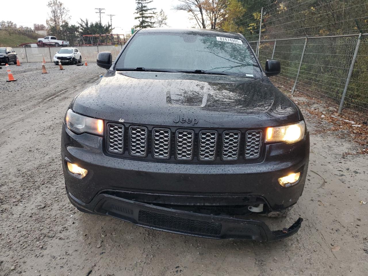 JEEP GRAND CHEROKEE LAREDO