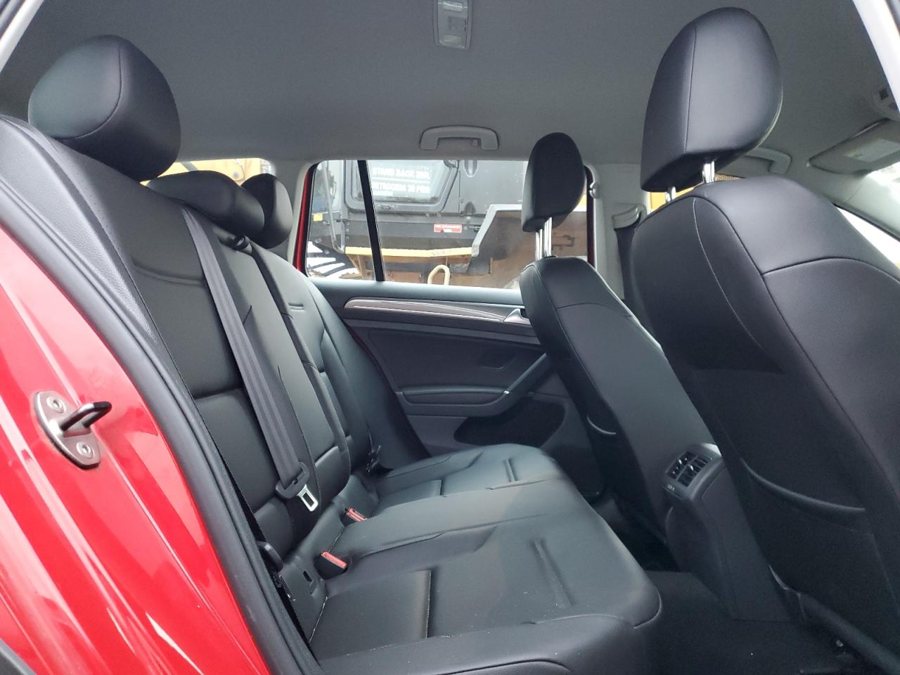 VOLKSWAGEN GOLF ALLTRACK S