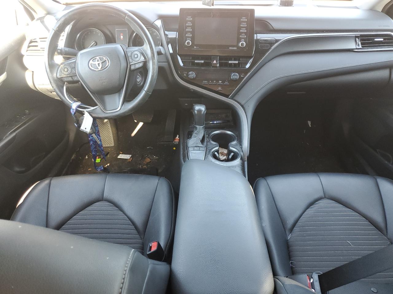 TOYOTA CAMRY SE NIGHT SHADE