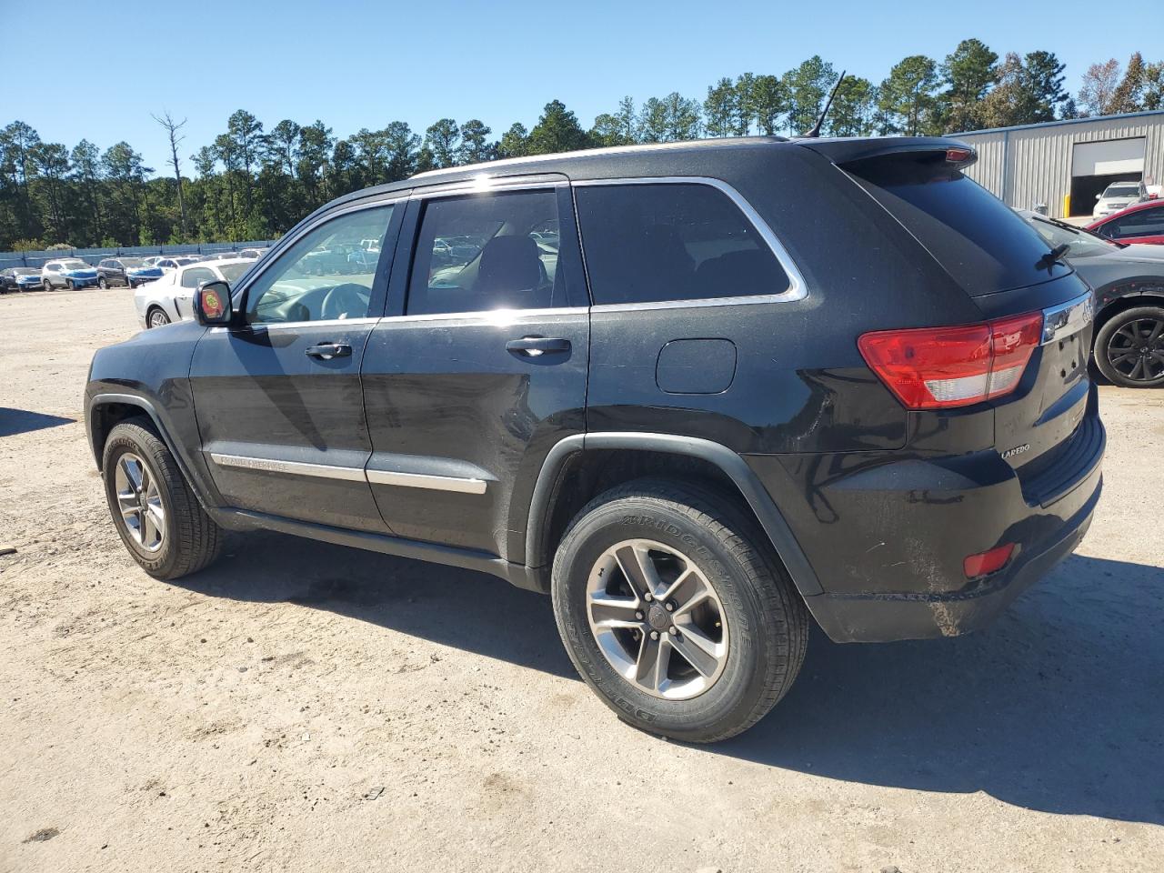 JEEP GRAND CHEROKEE LAREDO