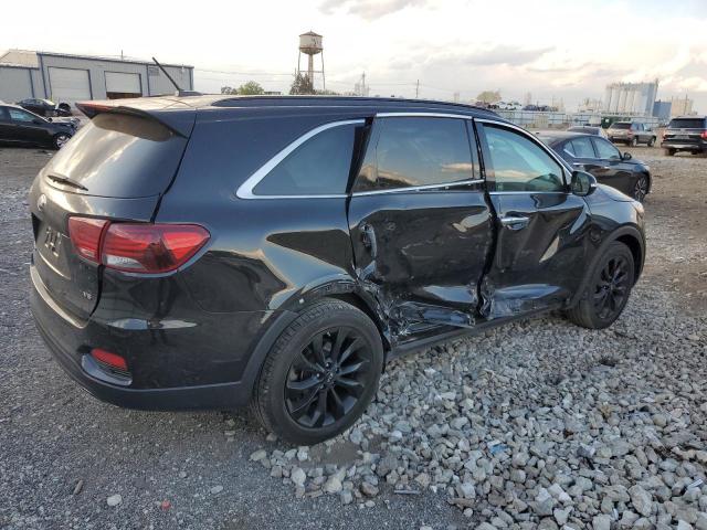 2019 KIA SORENTO LX - 5XYPG4A58KG608776