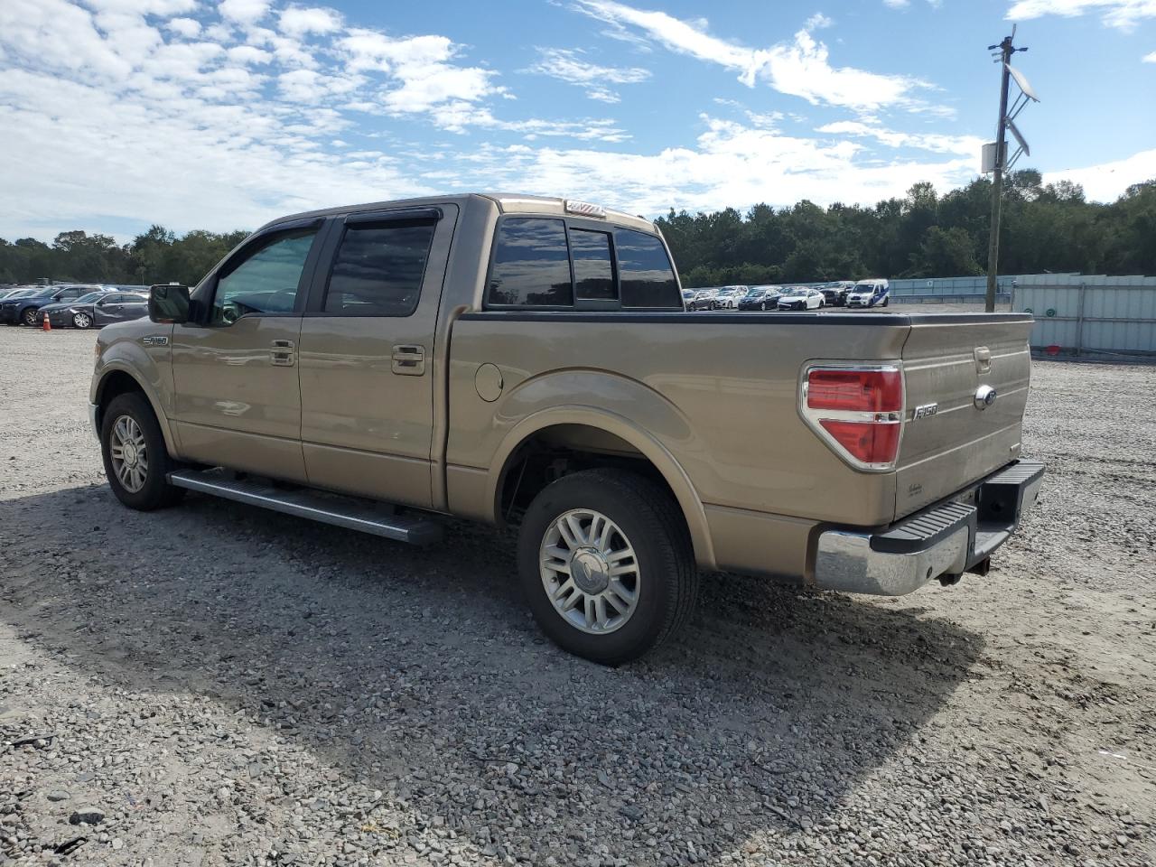 FORD F-150 SUPERCREW