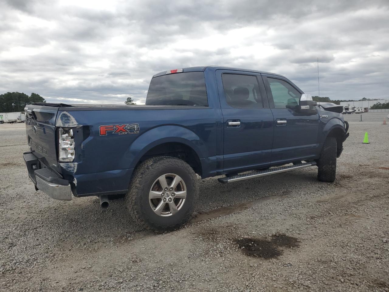 FORD F-150 SUPERCREW