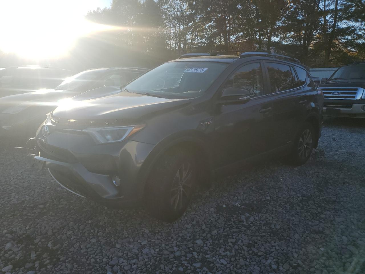 TOYOTA RAV4 XLE