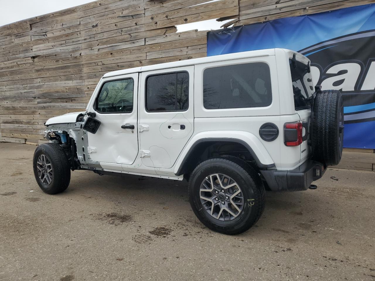 JEEP WRANGLER SAHARA