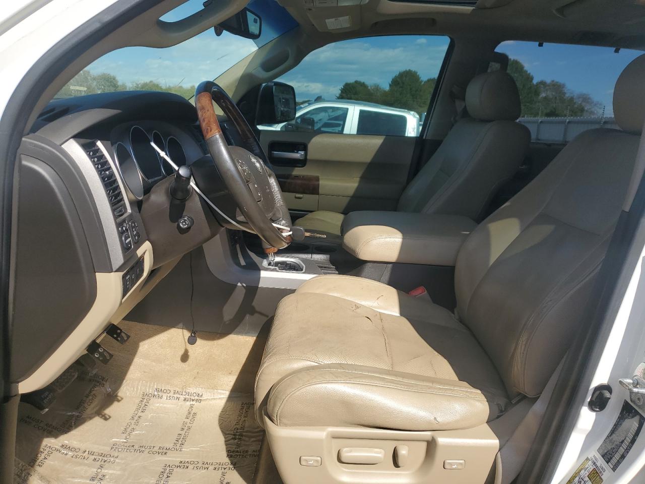 TOYOTA SEQUOIA PLATINUM