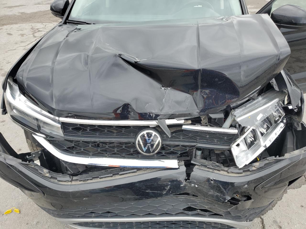 VOLKSWAGEN TAOS SE IQ DRIVE