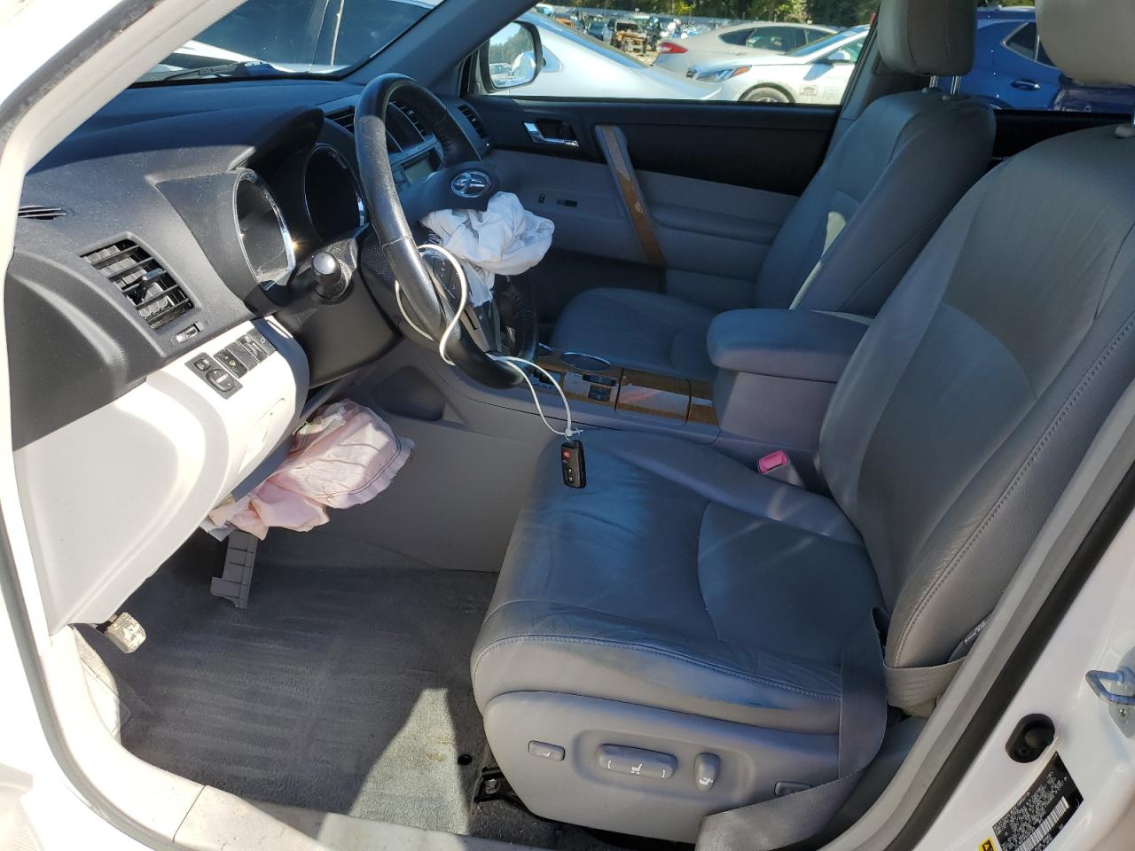 TOYOTA HIGHLANDER HYBRID LIMITED