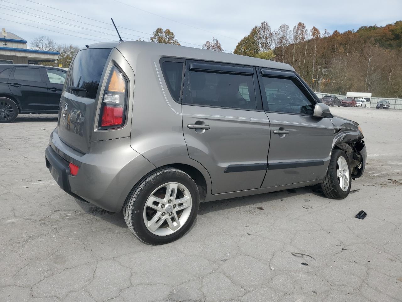 KIA SOUL +