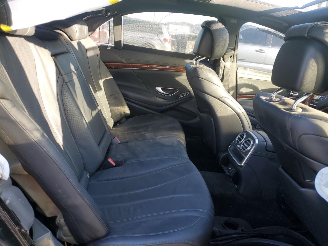 MERCEDES-BENZ S-CLASS 550