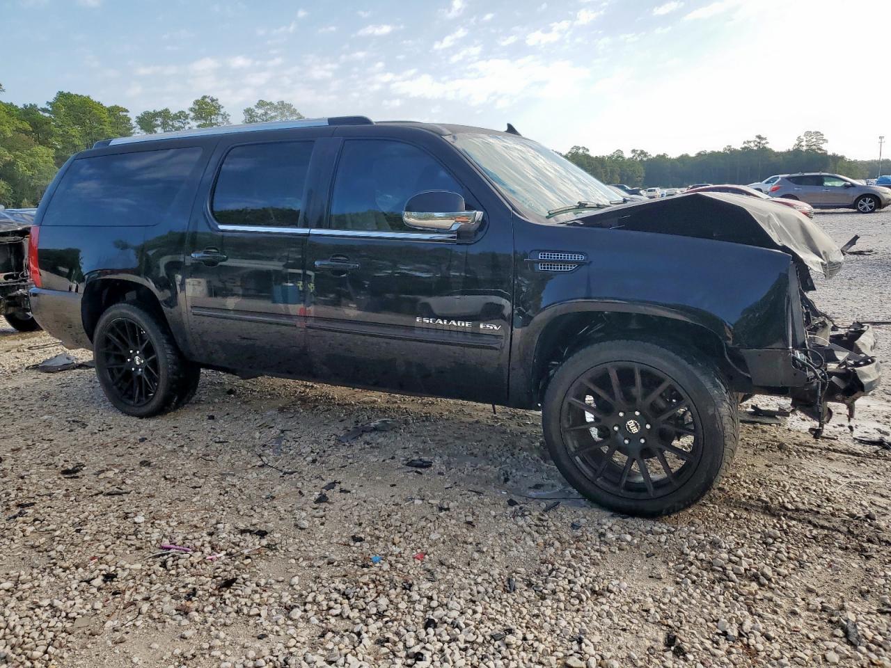 CADILLAC ESCALADE ESV PREMIUM