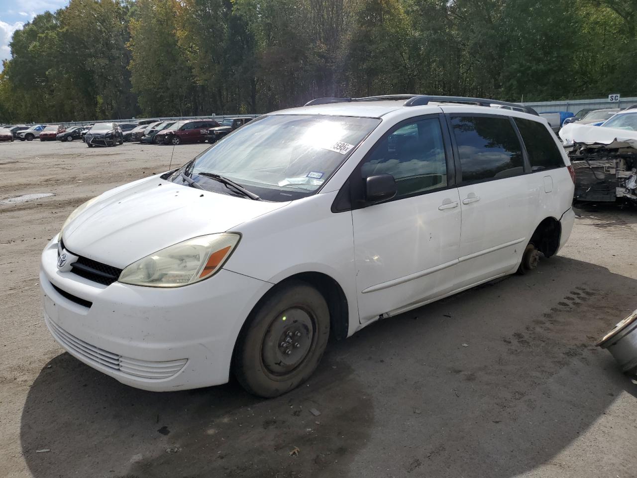 Lot #3280286992 2004 TOYOTA SIENNA CE