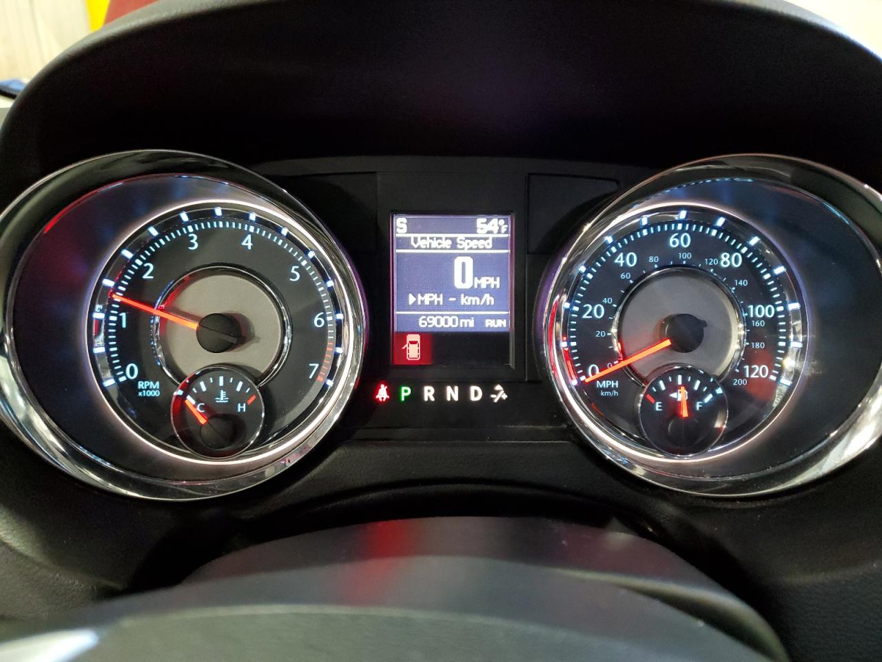 CHRYSLER TOWN & COUNTRY TOURING