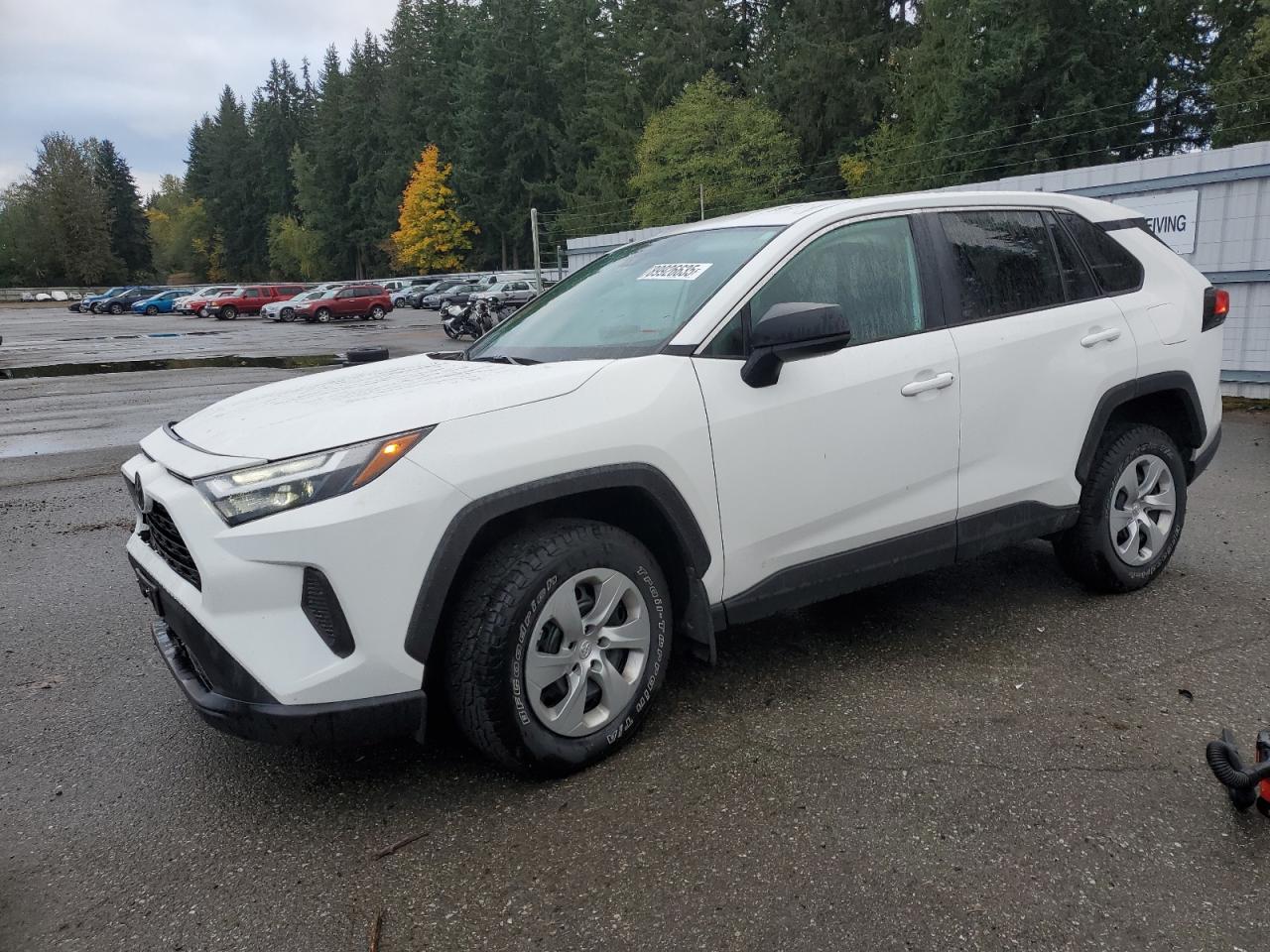 TOYOTA RAV4 LE