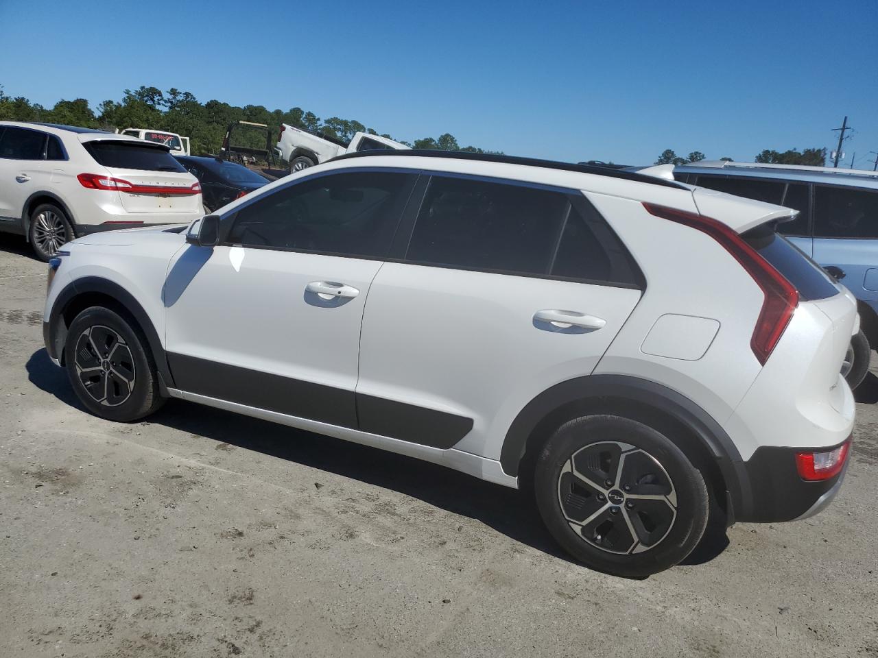 KIA NIRO EX