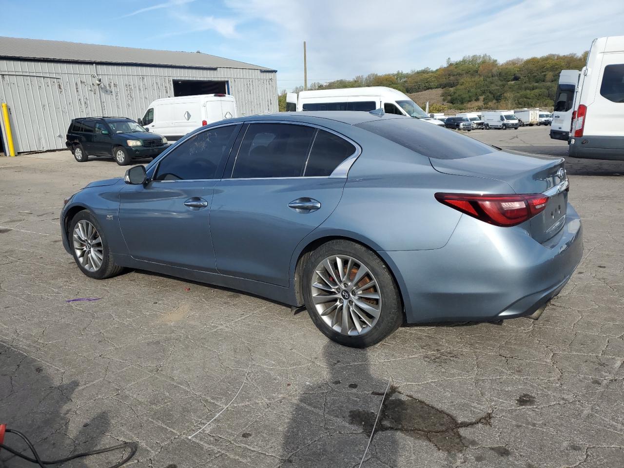 INFINITI Q50 LUXE