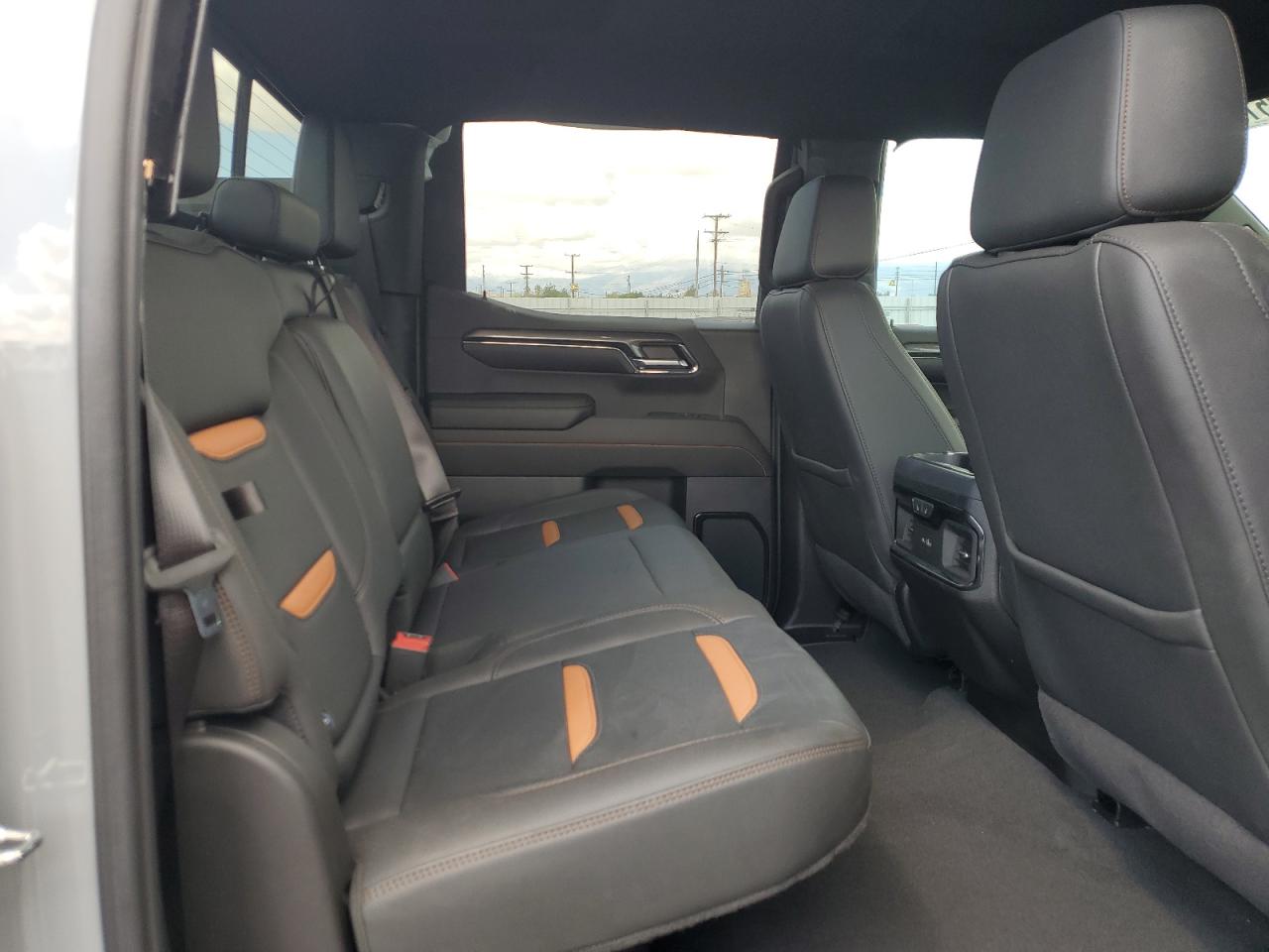 GMC SIERRA K1500 AT4