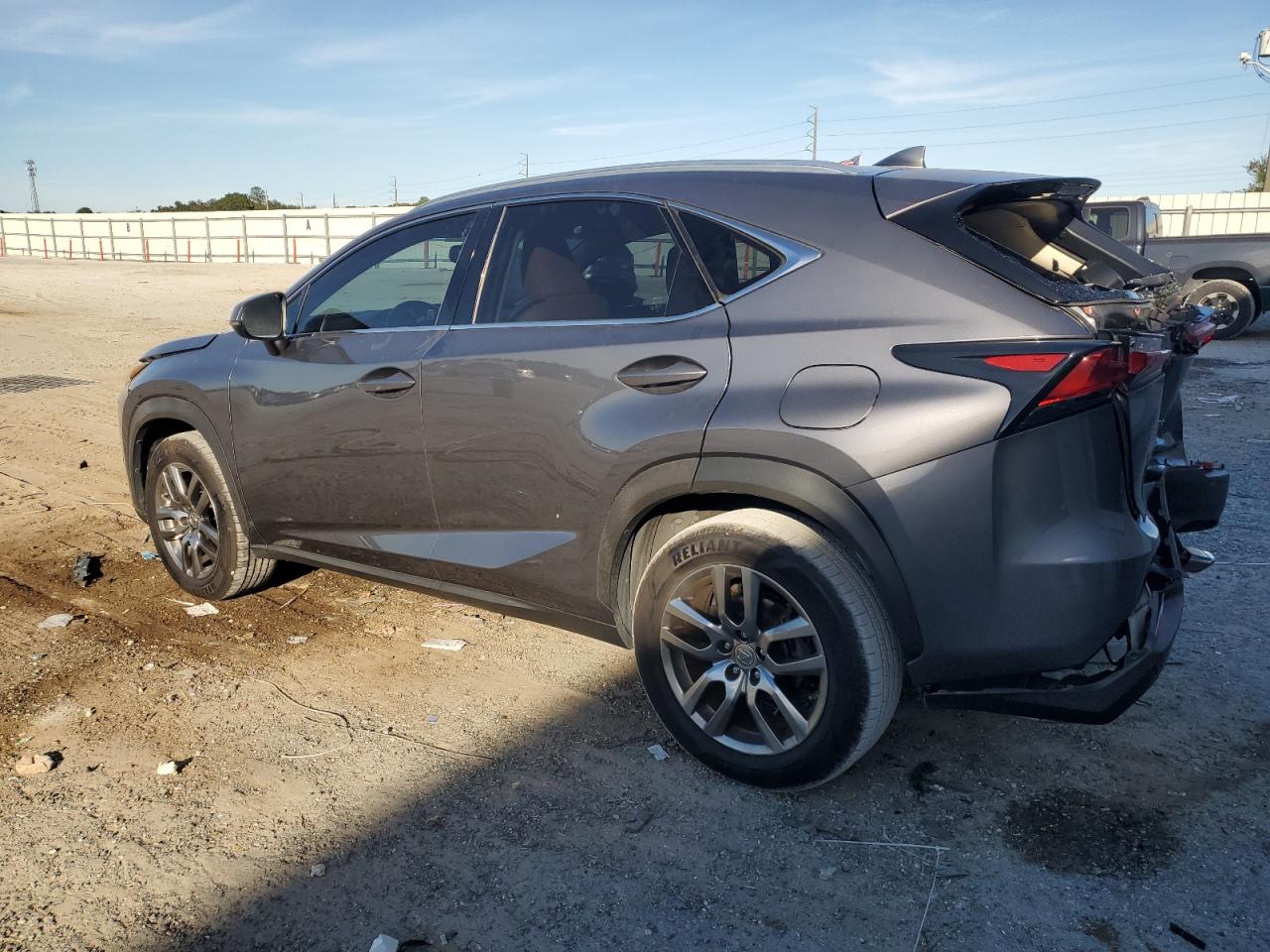 LEXUS NX 200T BASE