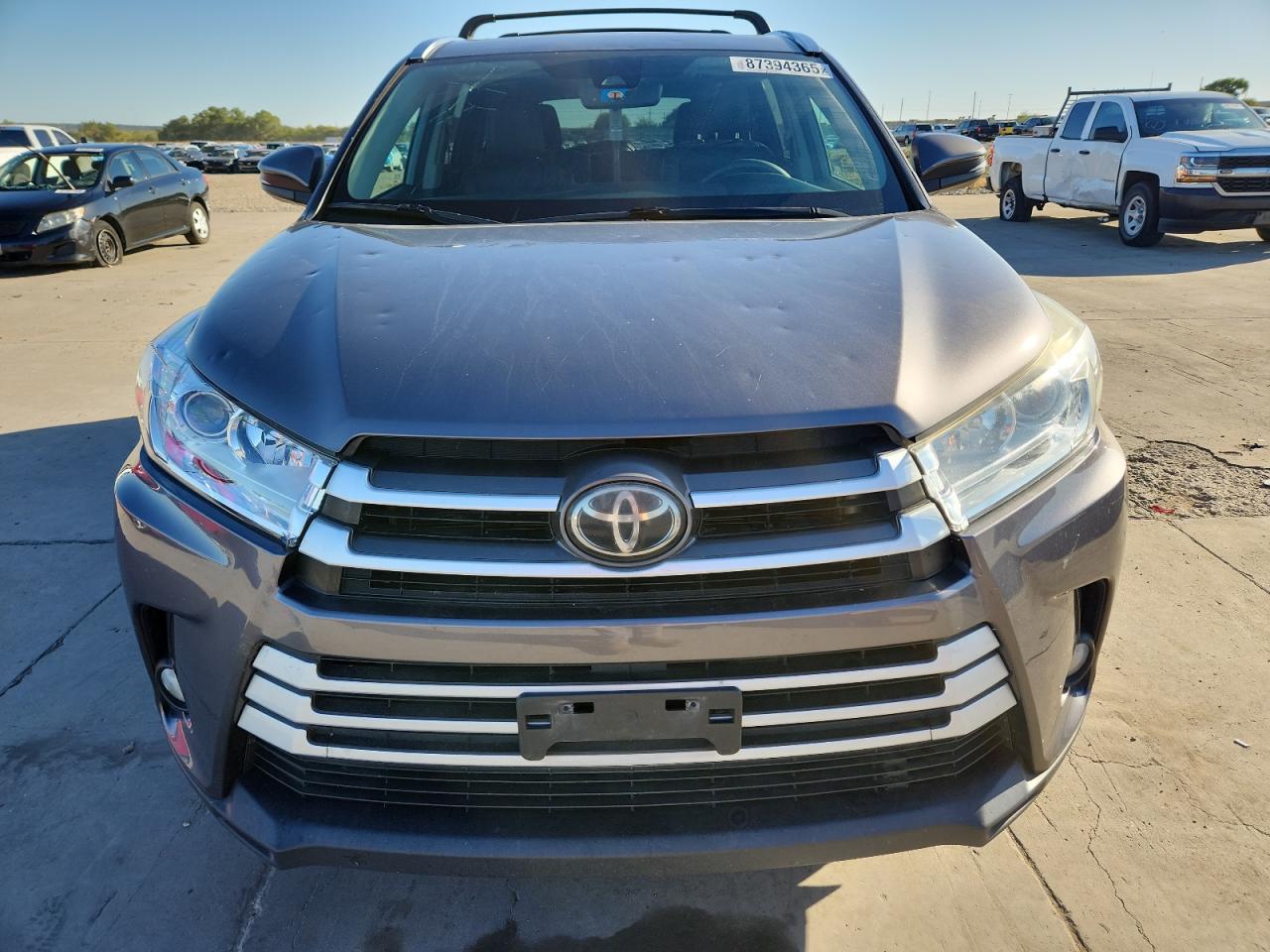 TOYOTA HIGHLANDER SE