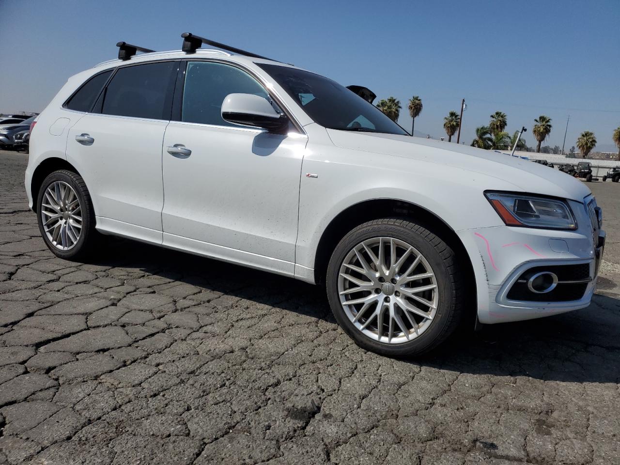 AUDI Q5 PREMIUM PLUS