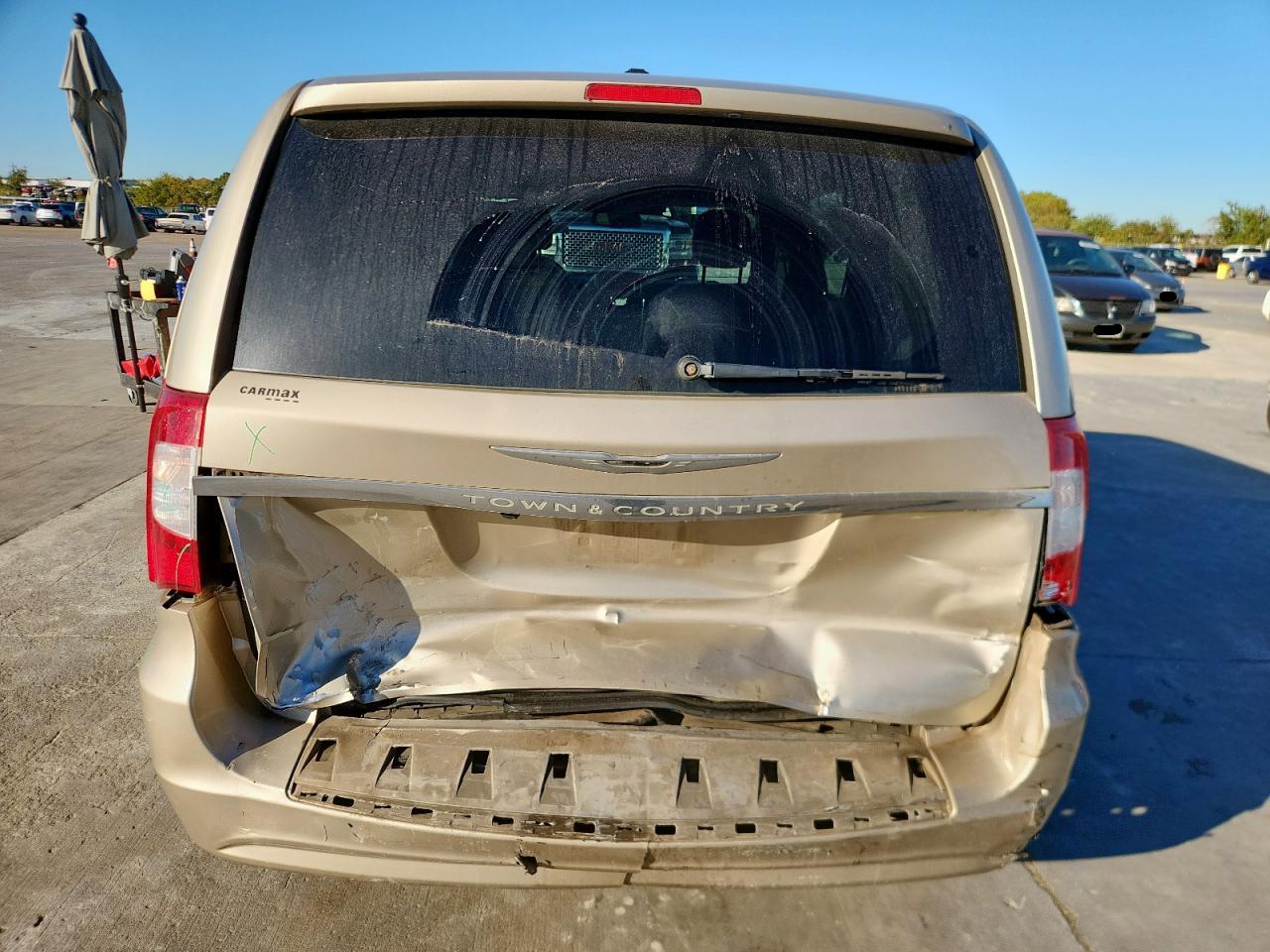 CHRYSLER TOWN & COUNTRY TOURING