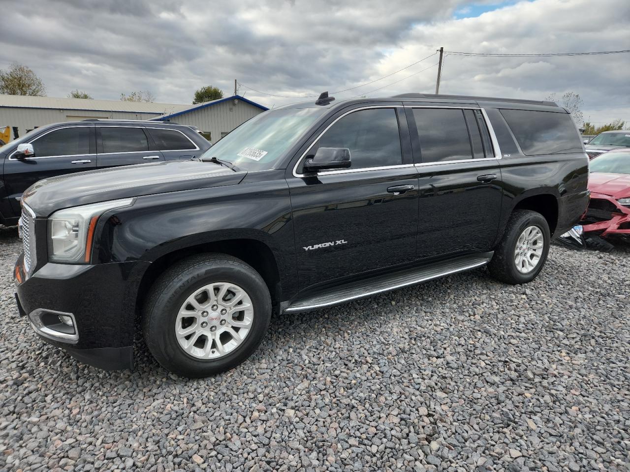 GMC YUKON K1500 SLT