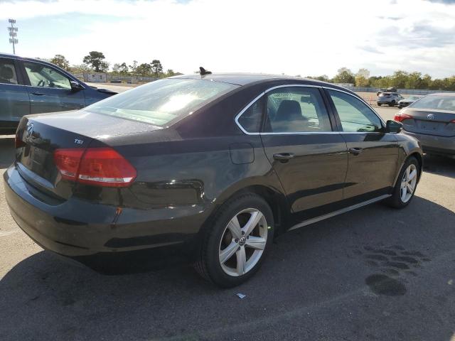 2015 VOLKSWAGEN PASSAT S 1VWAT7A33FC114589