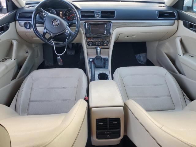 2017 VOLKSWAGEN PASSAT SE - 1VWBT7A36HC047171