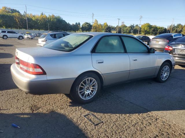 2001 LEXUS ES 300 #3291156995